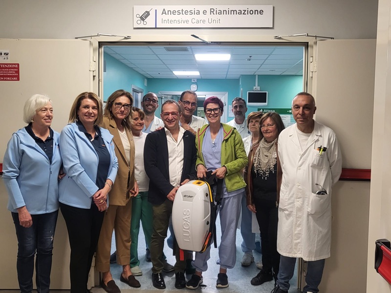 Massaggiatore cardiaco automatico 